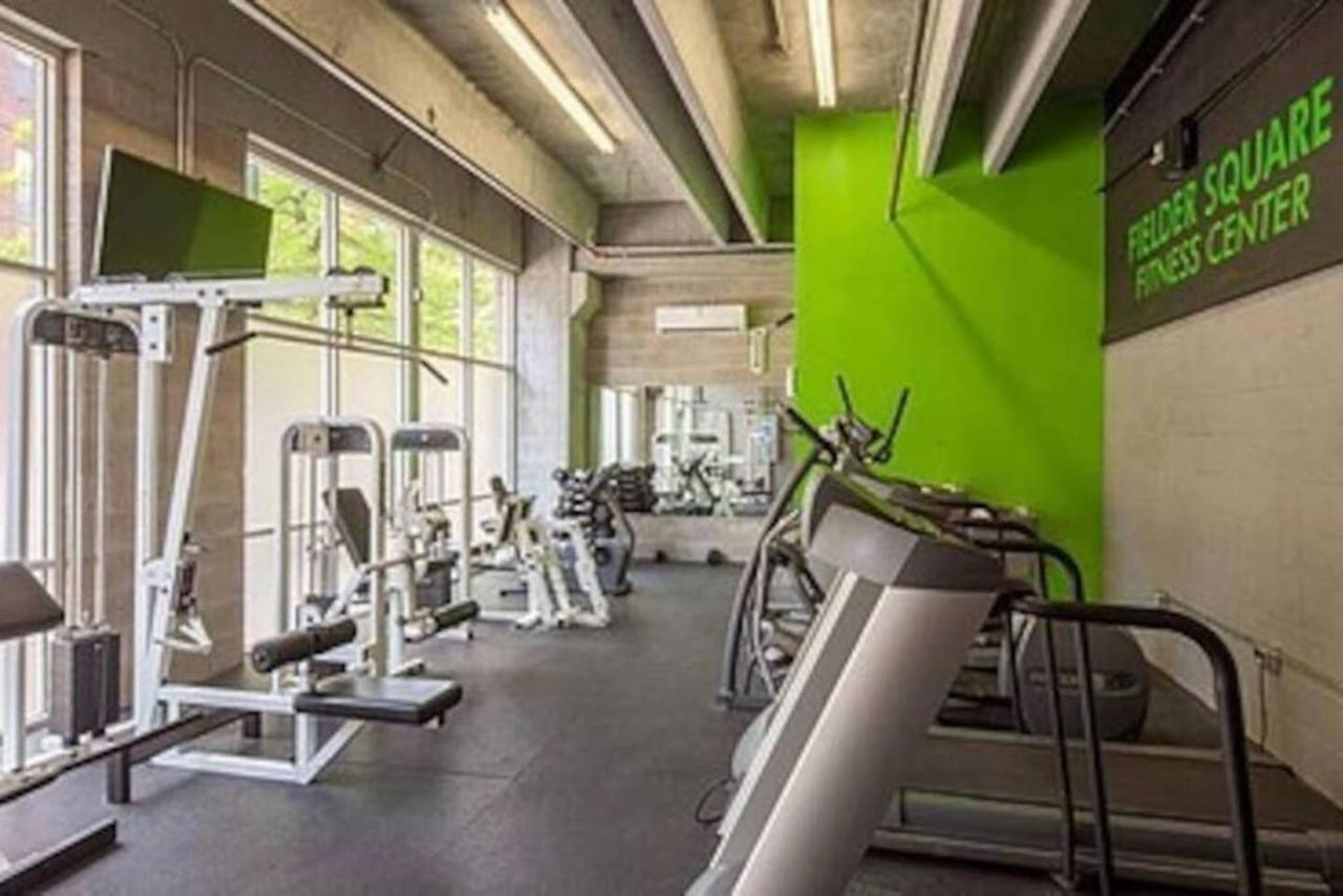 Walk To Downtown Memphis! Apartamento Exterior foto