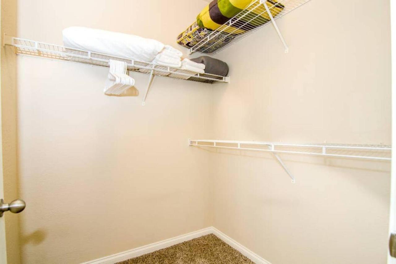 Walk To Downtown Memphis! Apartamento Exterior foto