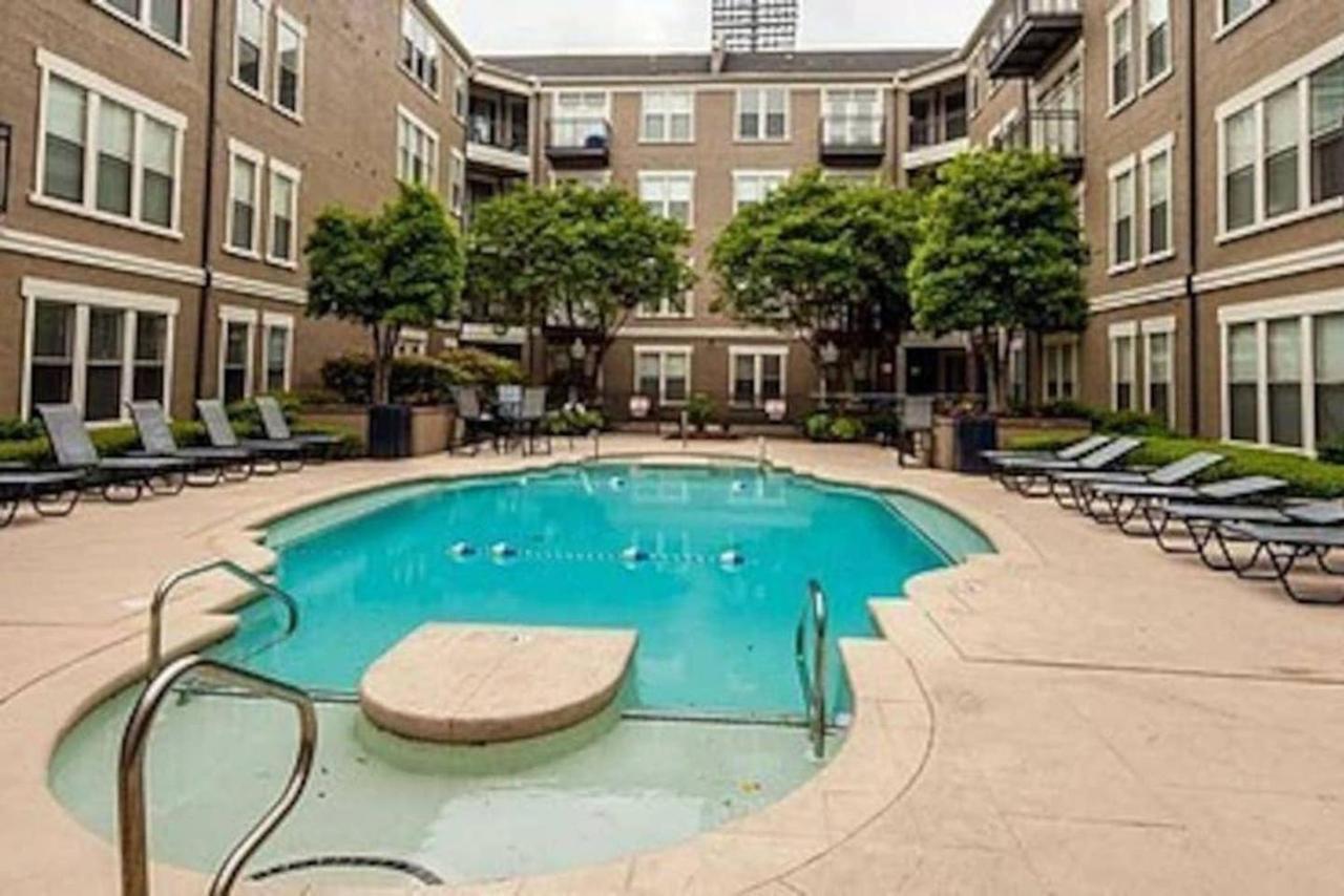 Walk To Downtown Memphis! Apartamento Exterior foto